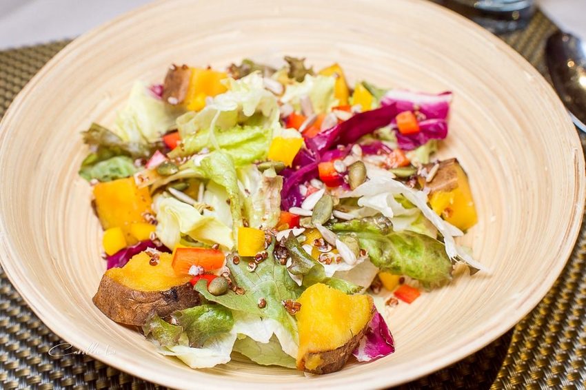 富信大飯店 汎塔莎西餐廳 - 近南港展覽館 免費接駁車 - 卡琳。摸魚兒趣