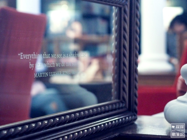 Moooon River Cafe & Books