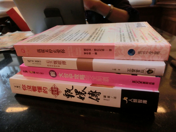 Moooon River Cafe & Books：Moooon River Cafe & Books