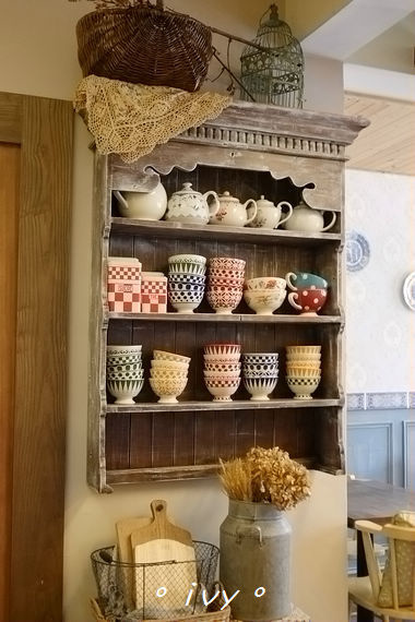 布蕾咖啡：♡ 新竹食 ♡ 布蕾咖啡。溫馨可愛的鄉村風咖啡店