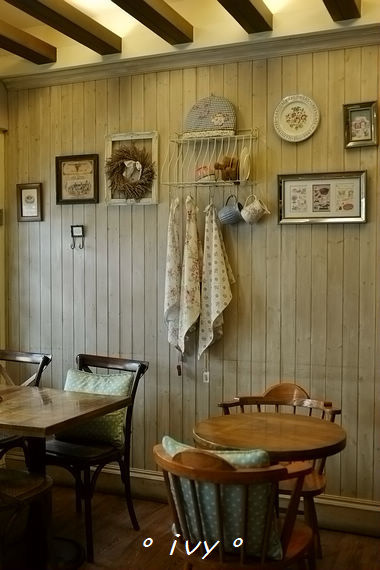 布蕾咖啡：♡ 新竹食 ♡ 布蕾咖啡。溫馨可愛的鄉村風咖啡店