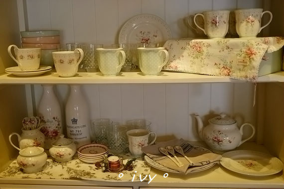 布蕾咖啡：♡ 新竹食 ♡ 布蕾咖啡。溫馨可愛的鄉村風咖啡店