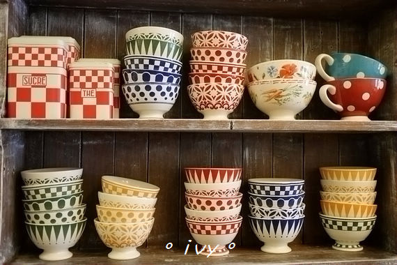 布蕾咖啡：♡ 新竹食 ♡ 布蕾咖啡。溫馨可愛的鄉村風咖啡店