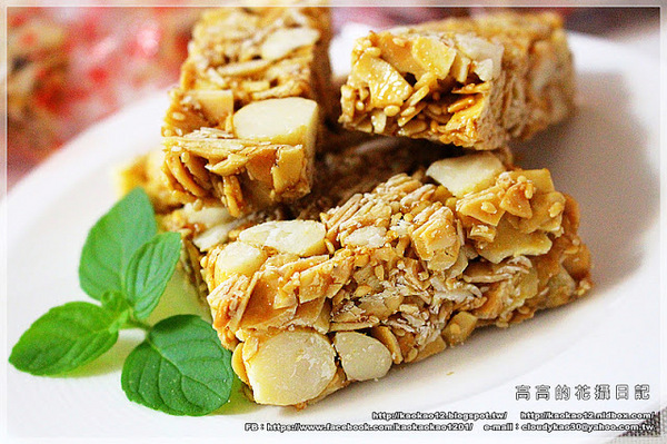 志明花生糖專賣店：【高雄】鳳山區。志明花生糖《宅配美食 純手工製作 臺灣百大伴手禮 高雄十大伴手禮推薦》