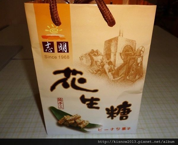 志明花生糖：純手工製作,好吃不黏牙-台灣百大伴手禮宅配美食志明花生糖体驗心得