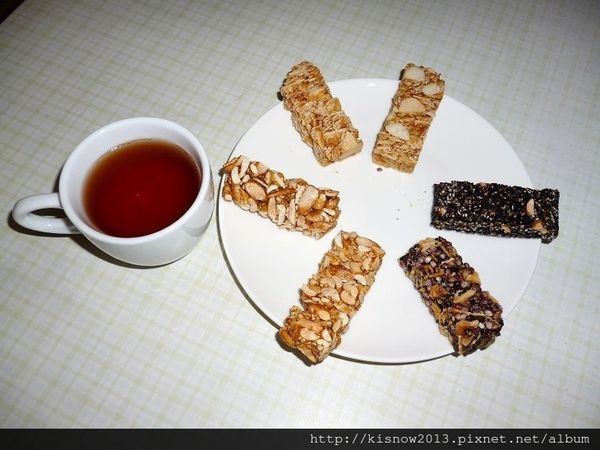 志明花生糖：純手工製作,好吃不黏牙-台灣百大伴手禮宅配美食志明花生糖体驗心得