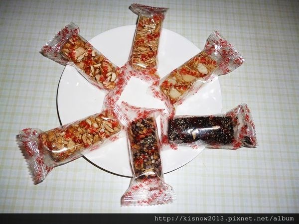 志明花生糖：純手工製作,好吃不黏牙-台灣百大伴手禮宅配美食志明花生糖体驗心得