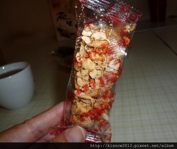 志明花生糖：純手工製作,好吃不黏牙-台灣百大伴手禮宅配美食志明花生糖体驗心得