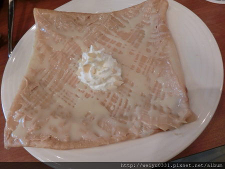 東區下午茶人氣進駐、延吉街美食Brunch小天下－《Fafa Voilà 法法小館》