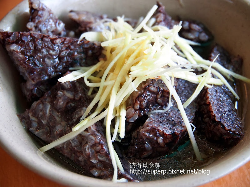 [中台灣食記]台中的南屯豬腳麵線：澎湃美味的小腸冬粉和鴨肉湯