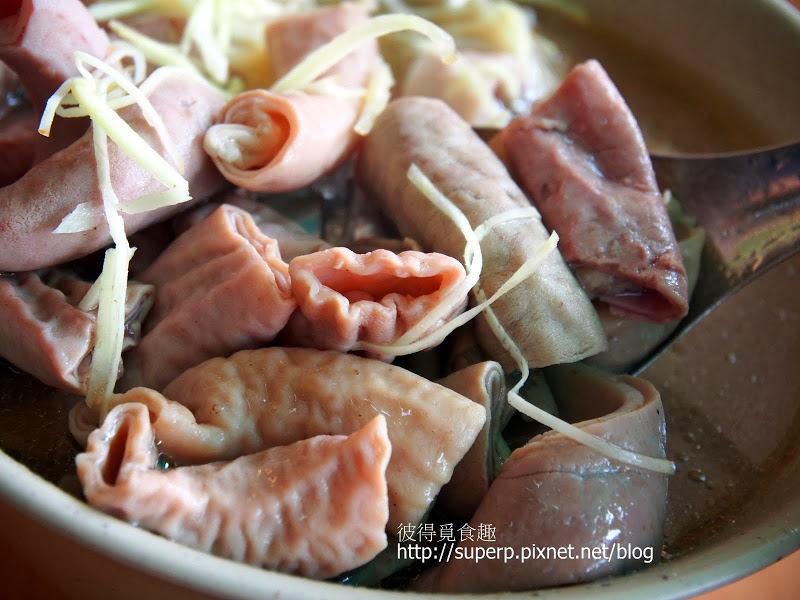 [中台灣食記]台中的南屯豬腳麵線：澎湃美味的小腸冬粉和鴨肉湯