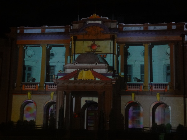 2013築光臺中3D光雕藝術節：1021101[官本金文愛台灣]臺灣首創2013築光臺中3D光雕藝術節把100年古蹟台中州廳生日慶典一同穿梭3D華麗的時光隧道