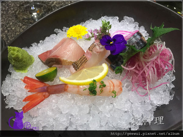 宸料理頂級日式料理:信義區美食 宸料理 極致工藝展現的超精緻無菜單料理!信義區最低調的奢華空間,最頂級的法式日本料理! 完美演繹台灣食材、日式精工、法式擺盤! 宸料理頂級日式料理:信義區美食 宸料理 極致工藝展現的超精緻無菜單料理!信義區最低調的奢華空間,最頂級的法式日本料理! 完美演繹台灣食材、日式精工、法式擺盤!