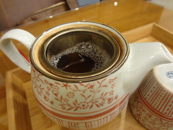 丸太拉麵(工學店)：1021210[官本金文愛台灣口碑券第21彈]丸太拉麵(工學店)柴米油鹽醬醋茶每一碗都是幸福又感動