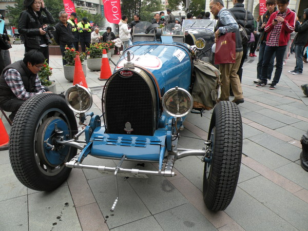 感謝臺灣2013 RALLY NIPPON古董車環台(臺中場)：1021128[官本金文愛台灣]2013 RALLY NIPPON古董車環台創辦人小林雄介感謝臺灣於日本311震災時大力協助賑災