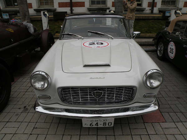 感謝臺灣2013 RALLY NIPPON古董車環台(臺中場)：1021128[官本金文愛台灣]2013 RALLY NIPPON古董車環台創辦人小林雄介感謝臺灣於日本311震災時大力協助賑災