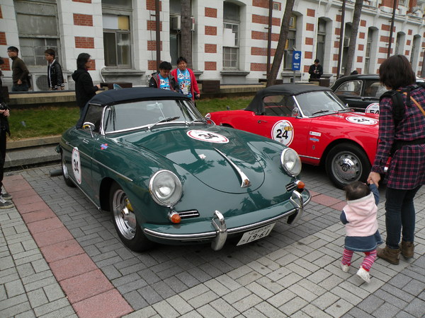 感謝臺灣2013 RALLY NIPPON古董車環台(臺中場)：1021128[官本金文愛台灣]2013 RALLY NIPPON古董車環台創辦人小林雄介感謝臺灣於日本311震災時大力協助賑災