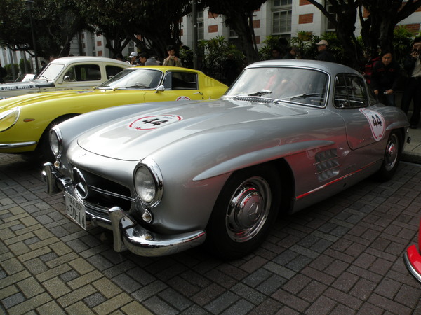 感謝臺灣2013 RALLY NIPPON古董車環台(臺中場)：1021128[官本金文愛台灣]2013 RALLY NIPPON古董車環台創辦人小林雄介感謝臺灣於日本311震災時大力協助賑災