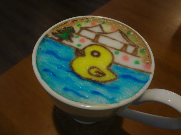 麥克菲咖啡館：1021109[官本金文愛台灣]三訪McFee Cafe'麥克菲咖啡館叮叮噹黃色小鴨到臺中一起過聖誕節