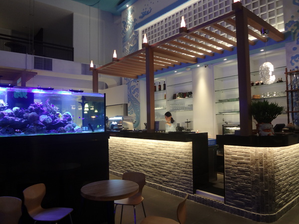 千柏咖啡 champloo Cafe：1020901[官本金文愛台灣]千柏champloo Cafe終於被雷到了CC空有裝潢一百分但是食物與服務待加強