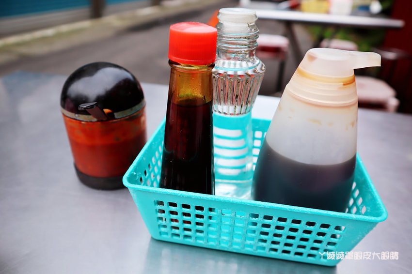 新竹美食推薦!飄味三十多年超啾喜的關西臭豆腐,好喜歡親切的關西人