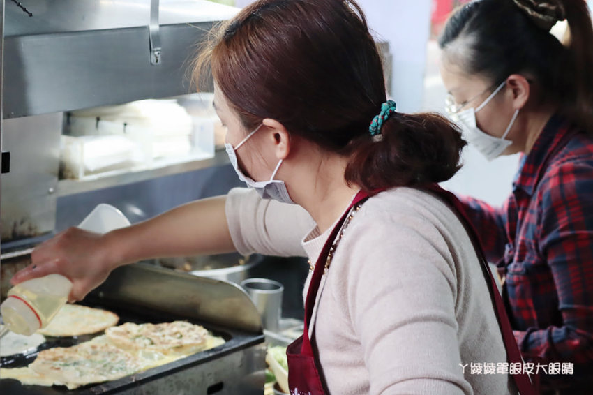 新竹美食推薦!飄味三十多年超啾喜的關西臭豆腐,好喜歡親切的關西人