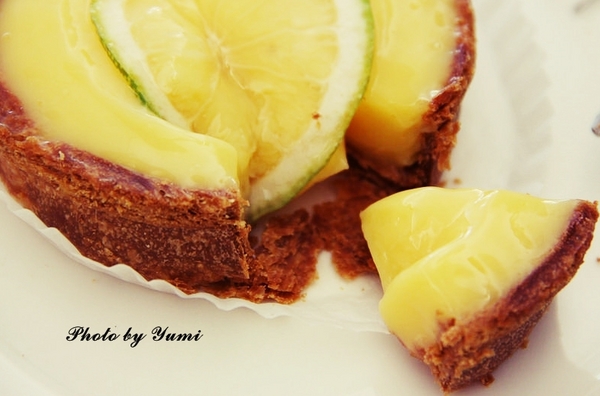 La Famille 法米法式甜點(台中店):【台中食記-西區】向上路蛋糕甜點店→La Famille 法米法式甜點@跟著Yumi尤美美動吃動吃(用餐日期:2015年10月10日) La Famille 法米法式甜點(台中店):【台中食記-西區】向上路蛋糕甜點店→La Famille 法米法式甜點@跟著Yumi尤美美動吃動吃(用餐日期:2015年10月10日)