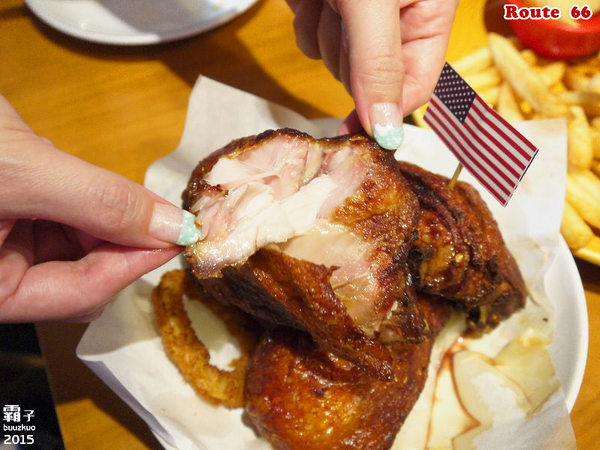 Route66 美式餐廳：Route 66美式餐廳，濃濃老派風味的州際公路主題餐廳