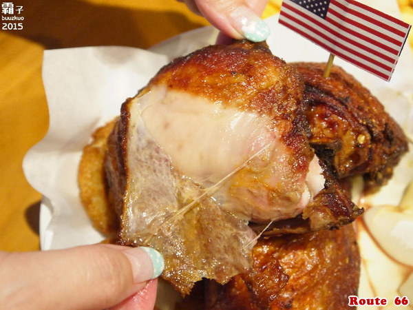 Route66 美式餐廳：Route 66美式餐廳，濃濃老派風味的州際公路主題餐廳