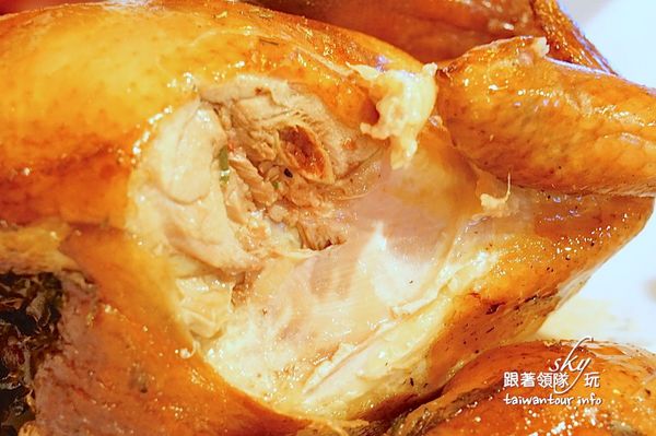 台灣古早味甕窯雞(礁溪總店)：礁溪爆漿【甕窯雞】和【火山爆發雞】評筆