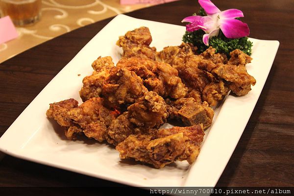 饕客Foodies:台北/內湖 內湖科學園區內,中西合併,紅磚復古混搭現代風挑高餐廳!【Foodies饕客創意台菜】捷運港墘站 饕客Foodies:台北/內湖 內湖科學園區內,中西合併,紅磚復古混搭現代風挑高餐廳!【Foodies饕客創意台菜】捷運港墘站