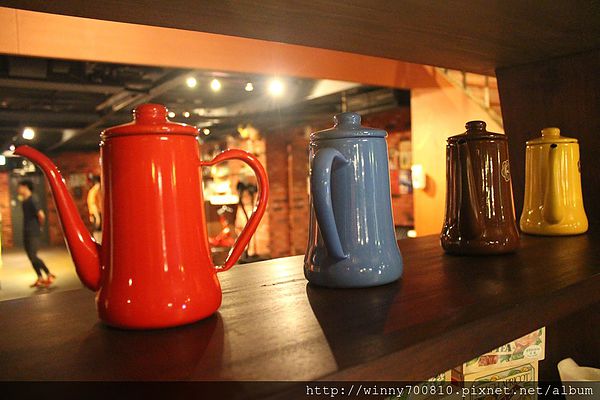 饕客Foodies:台北/內湖 內湖科學園區內,中西合併,紅磚復古混搭現代風挑高餐廳!【Foodies饕客創意台菜】捷運港墘站 饕客Foodies:台北/內湖 內湖科學園區內,中西合併,紅磚復古混搭現代風挑高餐廳!【Foodies饕客創意台菜】捷運港墘站