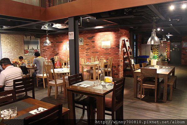 饕客Foodies:台北/內湖 內湖科學園區內,中西合併,紅磚復古混搭現代風挑高餐廳!【Foodies饕客創意台菜】捷運港墘站 饕客Foodies:台北/內湖 內湖科學園區內,中西合併,紅磚復古混搭現代風挑高餐廳!【Foodies饕客創意台菜】捷運港墘站