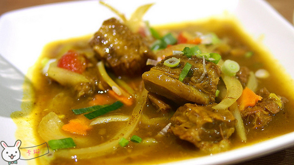 Lacuz 新泰食餐廳(台大公館店):【食記】《Lacuz 新泰食餐廳》泰式單點吃到飽 Lacuz 新泰食餐廳(台大公館店):【食記】《Lacuz 新泰食餐廳》泰式單點吃到飽