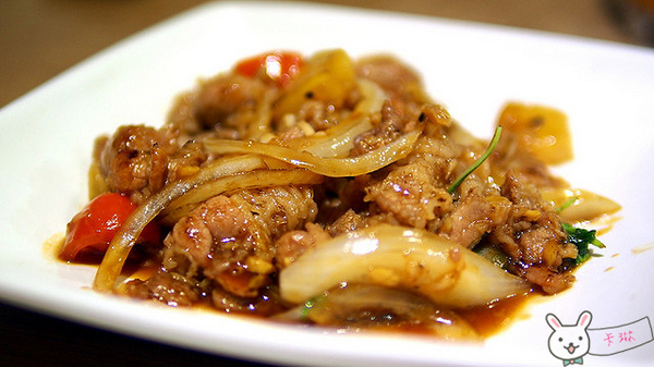 Lacuz 新泰食餐廳(台大公館店):【食記】《Lacuz 新泰食餐廳》泰式單點吃到飽 Lacuz 新泰食餐廳(台大公館店):【食記】《Lacuz 新泰食餐廳》泰式單點吃到飽