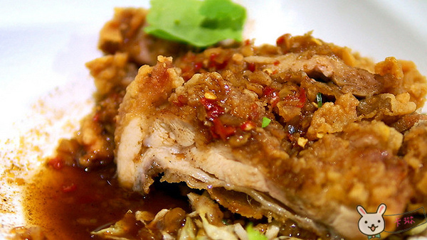 Lacuz 新泰食餐廳(台大公館店):【食記】《Lacuz 新泰食餐廳》泰式單點吃到飽 Lacuz 新泰食餐廳(台大公館店):【食記】《Lacuz 新泰食餐廳》泰式單點吃到飽