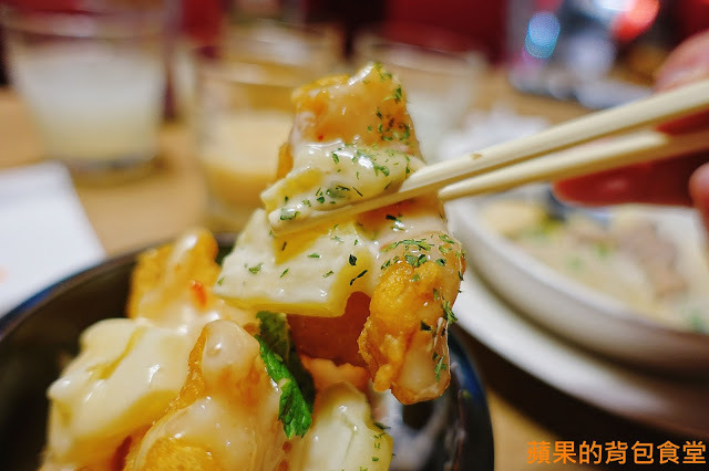 [食記] 台北大安-Lacuz 泰食-樂 哭泣的老虎牛肉與蒜香完美結合 鮮蝦粉絲煲絲絲入味 依人數出餐道道經典 台北美食