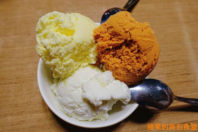 [食記] 台北大安-Lacuz 泰食-樂 哭泣的老虎牛肉與蒜香完美結合 鮮蝦粉絲煲絲絲入味 依人數出餐道道經典 台北美食