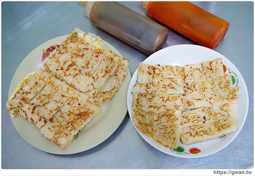 35元抵兩餐！！巨無霸阿公阿婆蛋餅，生意好到要用五個煎台