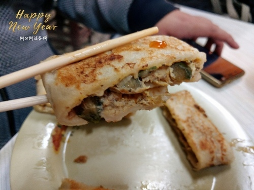 阿公阿婆蛋餅 ︳早起的動力-台南巷弄裡的手作厚蛋餅 招牌瓜仔肉蛋餅 點一份就超有飽足感