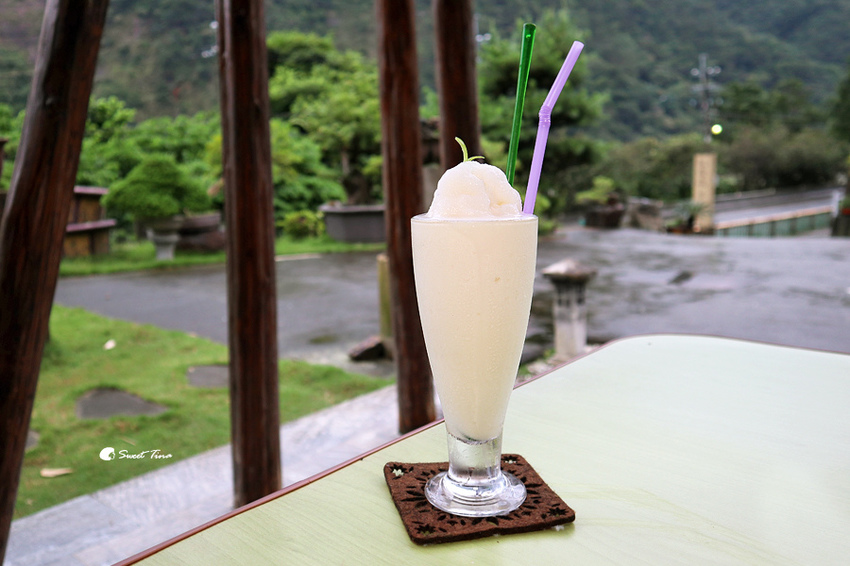 松雨庭藝文咖啡館