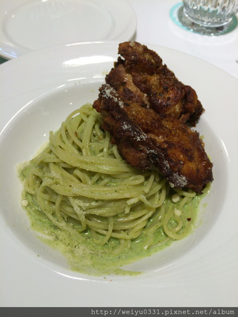 公主最愛下午茶－台北車站義大利麵、忠孝西路蜜糖吐司《Dazzling Cafe Kiwi》