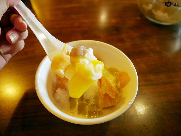 新北．三芝 ║ 越南小棧 ║ 道地開胃南洋美食，大推海鮮酸辣河粉