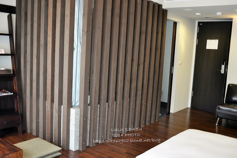 DSC_0055.JPG DSC_0055.JPG