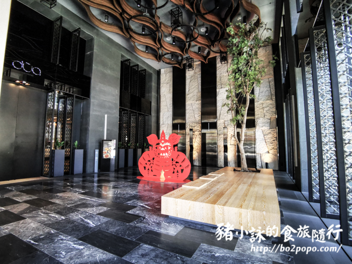 高雄。新興》etage 15平日半自助午餐沙拉吃到飽+高空景觀