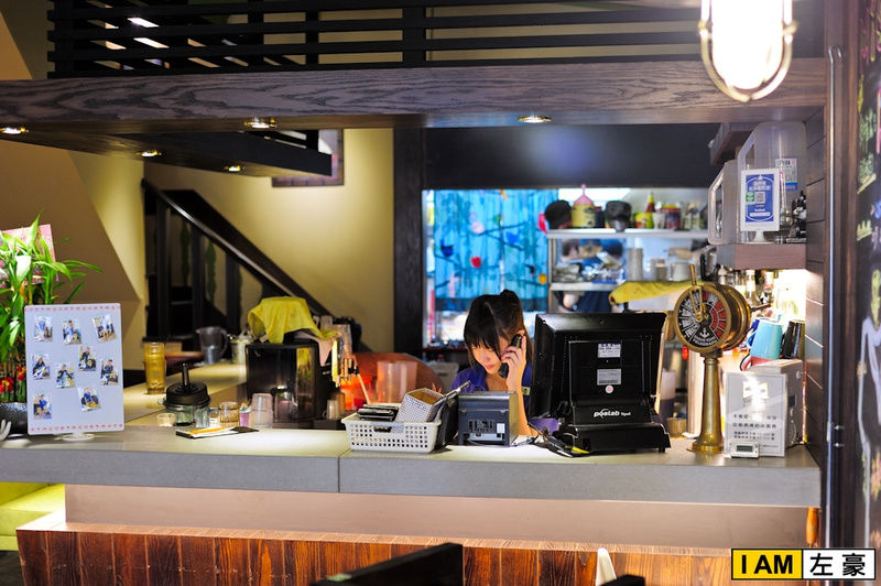 [食記] 高雄。新興區 Michino Diner (一切都為了吃班尼迪克蛋)