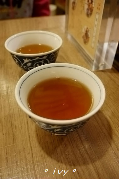 天吉屋(巨城店):♡ 新竹食 ♡ 天吉屋 。二訪好吃的天丼