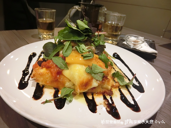 【台北東區美食】《咖啡瑪榭-忠孝店》夢幻甜點融化所有少女心，享受極致風味的法義料理。燉飯、義大利麵、沙拉、甜點、咖啡、茶飲