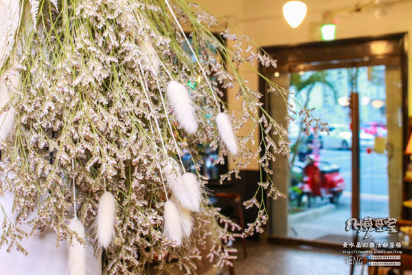 八塊畫室 咖啡簡餐│桃園市/八德區(桃園八德人的藝文聖地,偶像劇劇組特愛畫室場景)