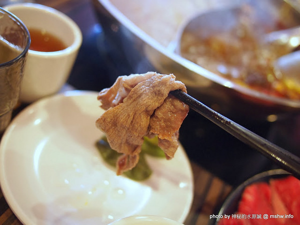 勾勾鍋 鴛鴦火鍋：【食記】台南go go hot pot 勾勾鍋鴛鴦火鍋@中西區 : 食材新鮮份量實在,CP值還頗高呢!